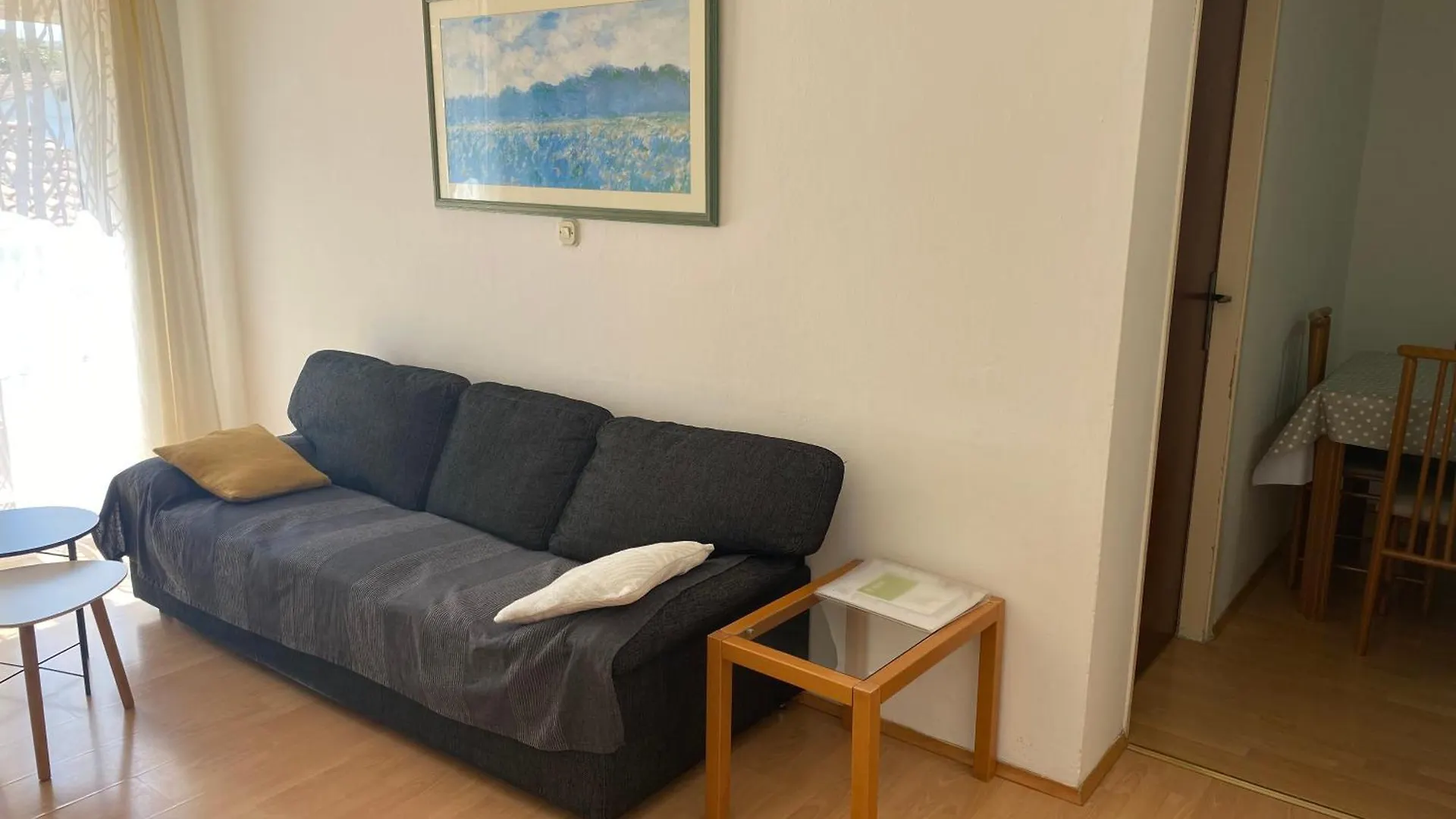 Apartments Tena With Private Parking Pula