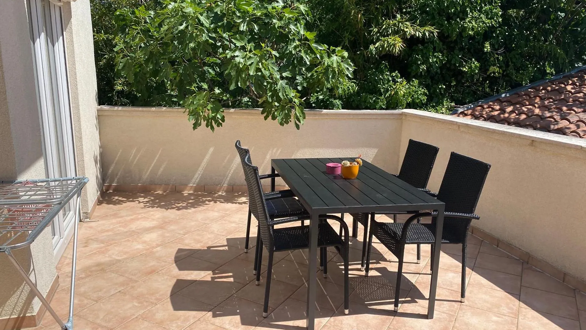 Apartments Tena With Private Parking Pula