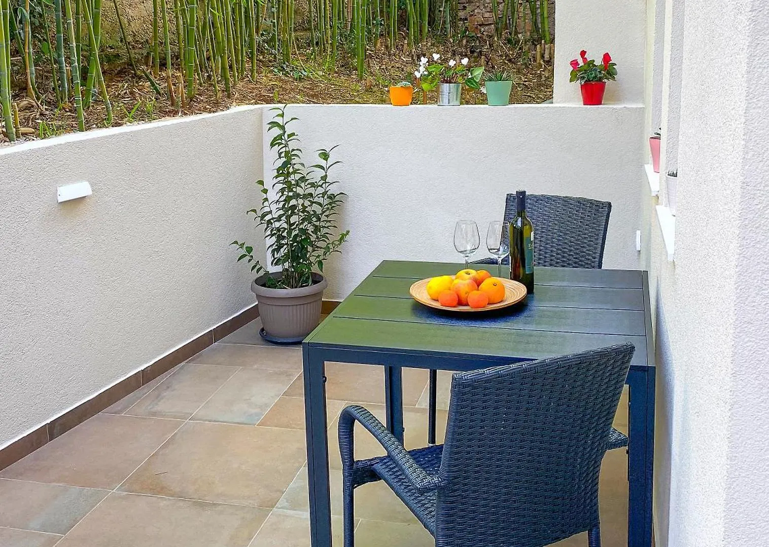 Apartments Tena With Private Parking Pula 0*,  Croatia