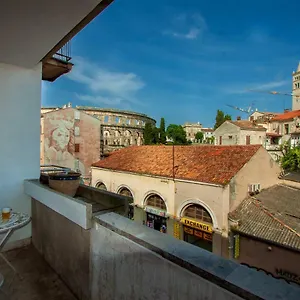 Apartman Colosseum Apartment