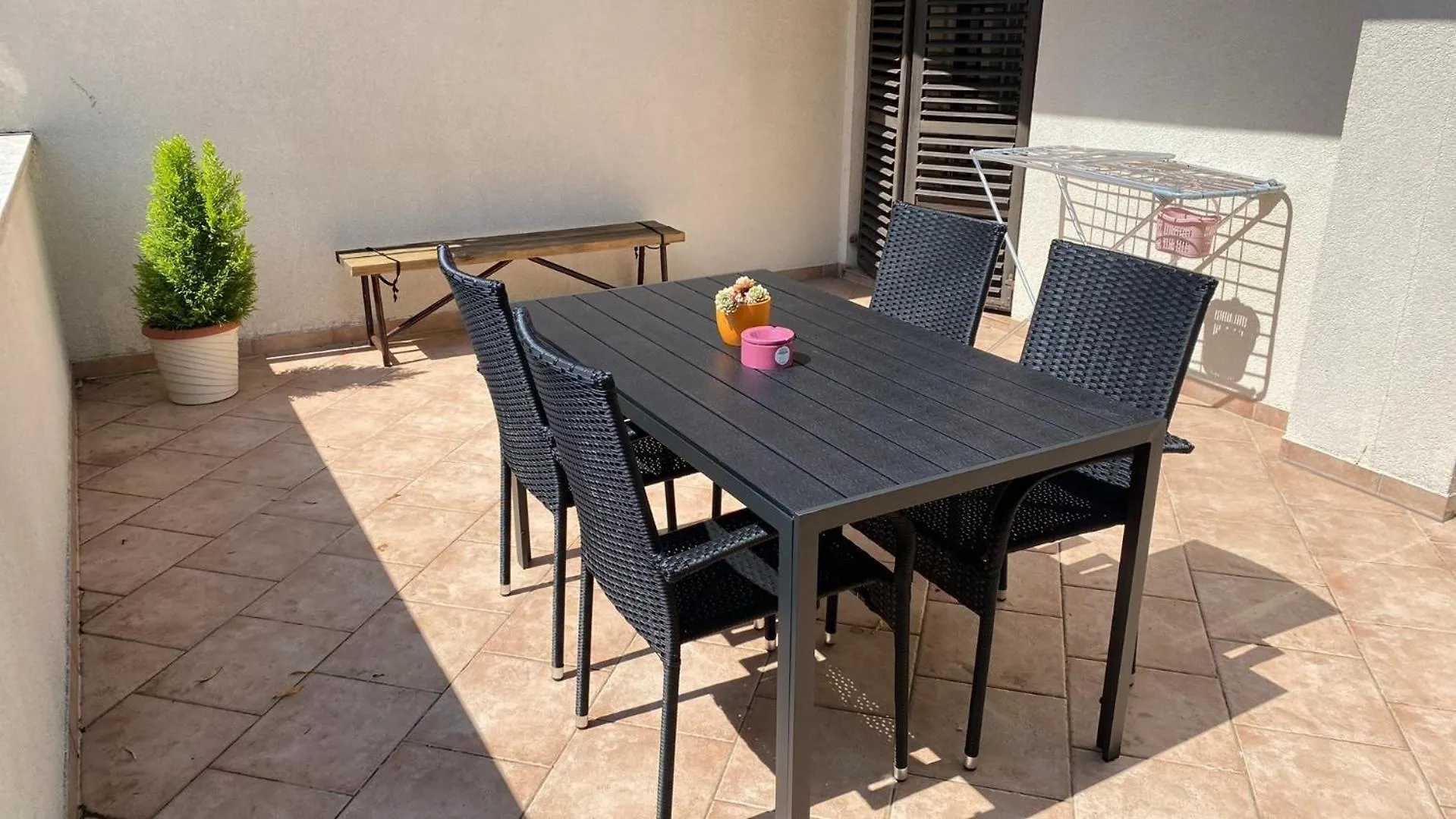 Apartments Tena With Private Parking Pula